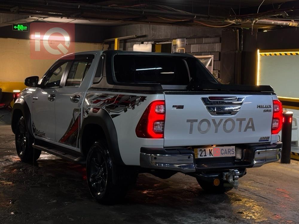 تويوتا هايلوكس